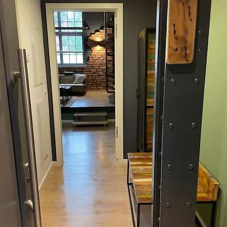 Loft Bw29 Zentrum - Freizeit & Arbeit - 5 Personen - Wifi * Lipsko